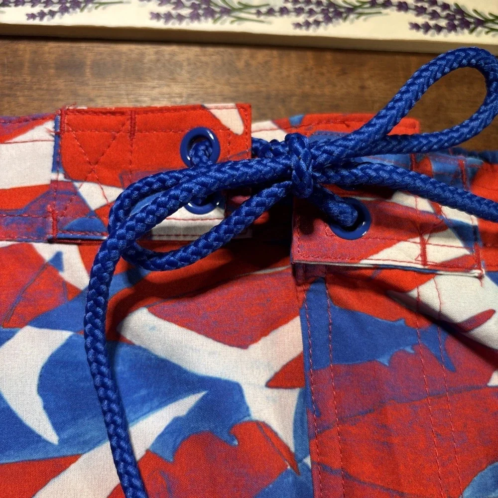 Guy‎ Harvey Shark Print Tie Waist Men's Swim Trunks Sz L. Red, White, Blue.